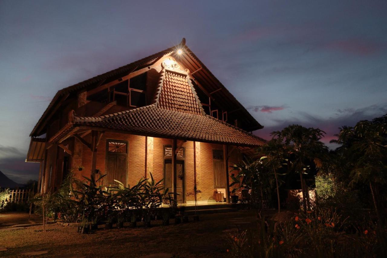 Bhumi Kasuryan Borobudur Magelang